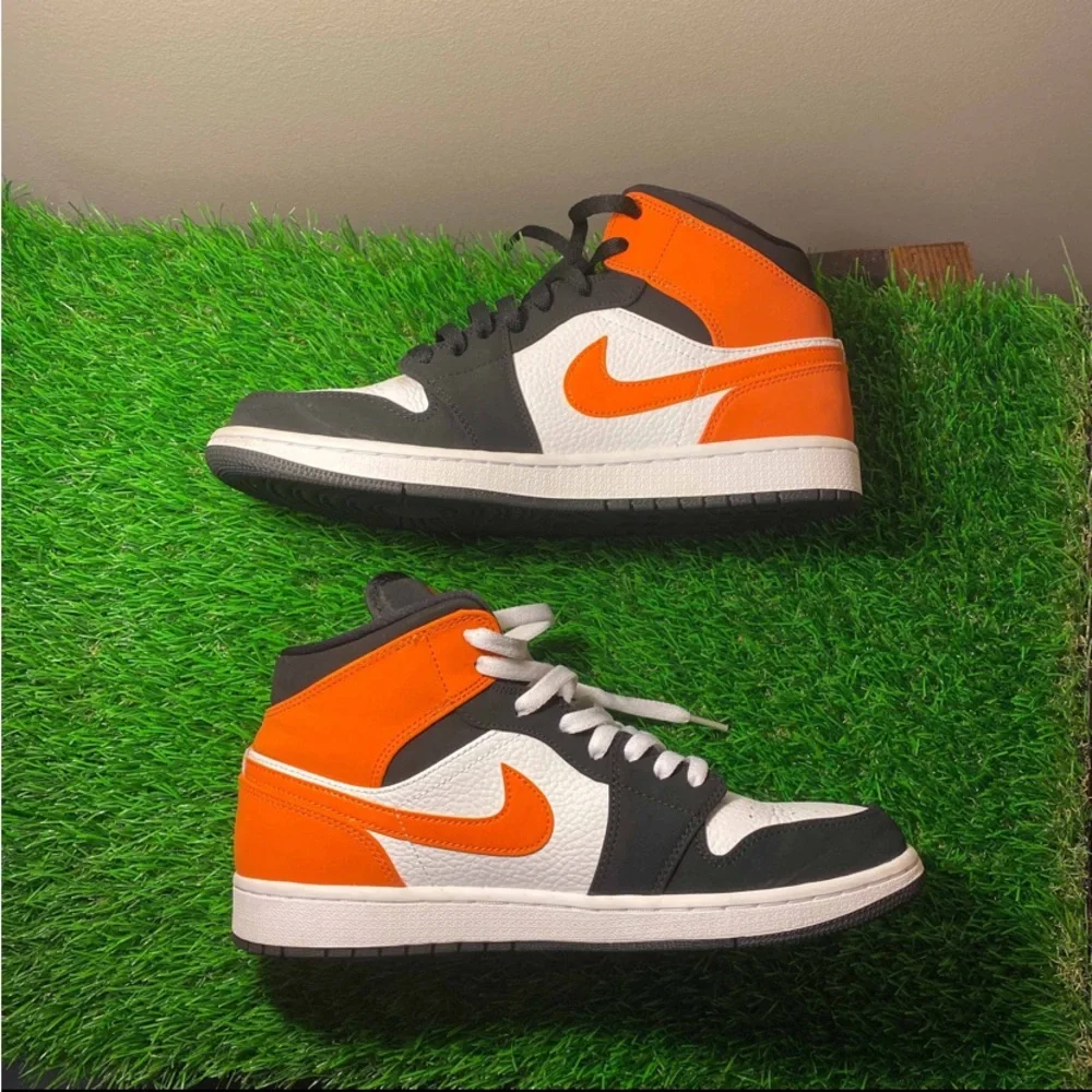 Jordan 1 Mid Shattered Backboard_3
